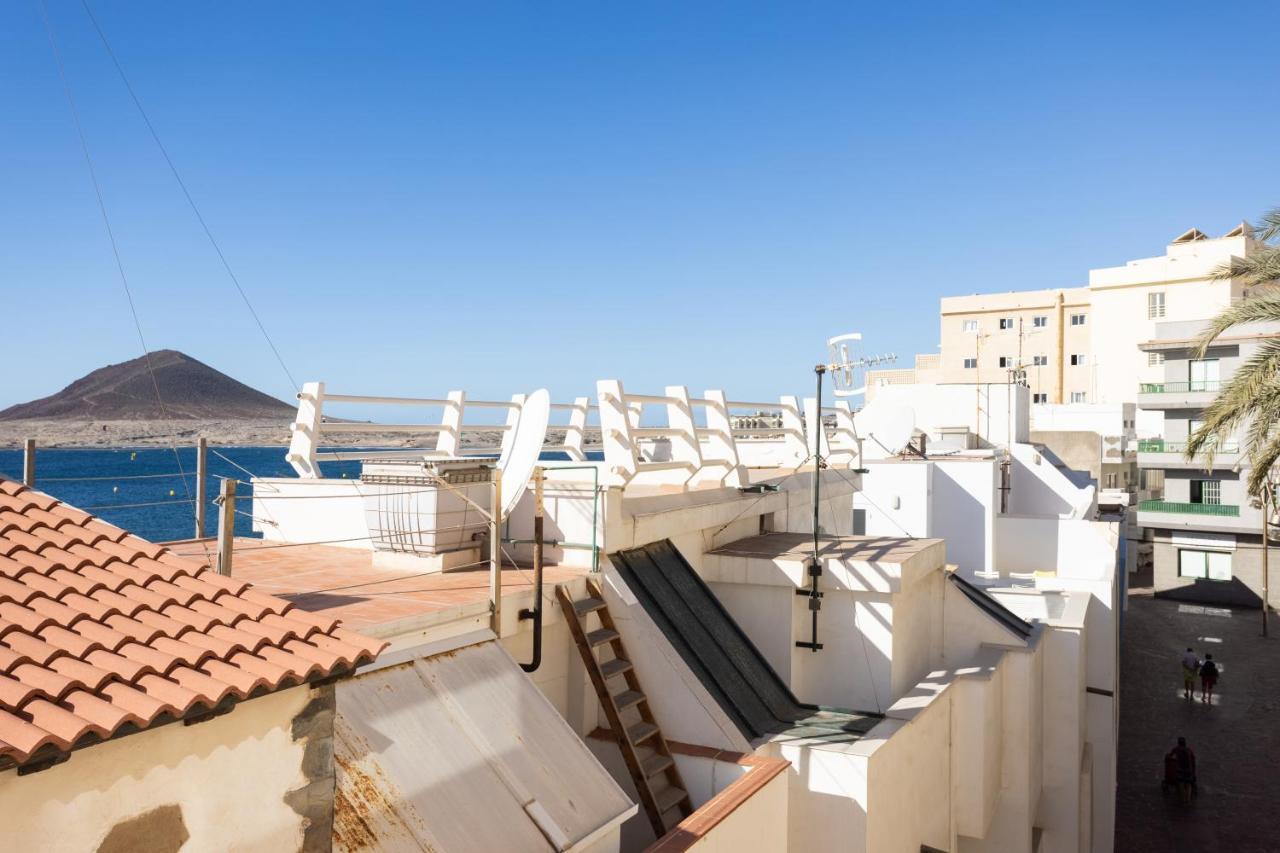 Home2Book Beachfront El Medano Exterior photo